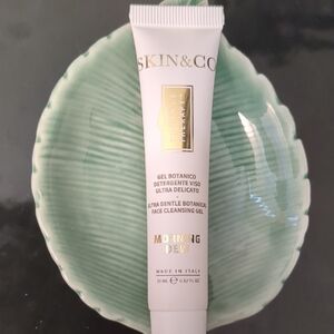 Face Cleansing Gel